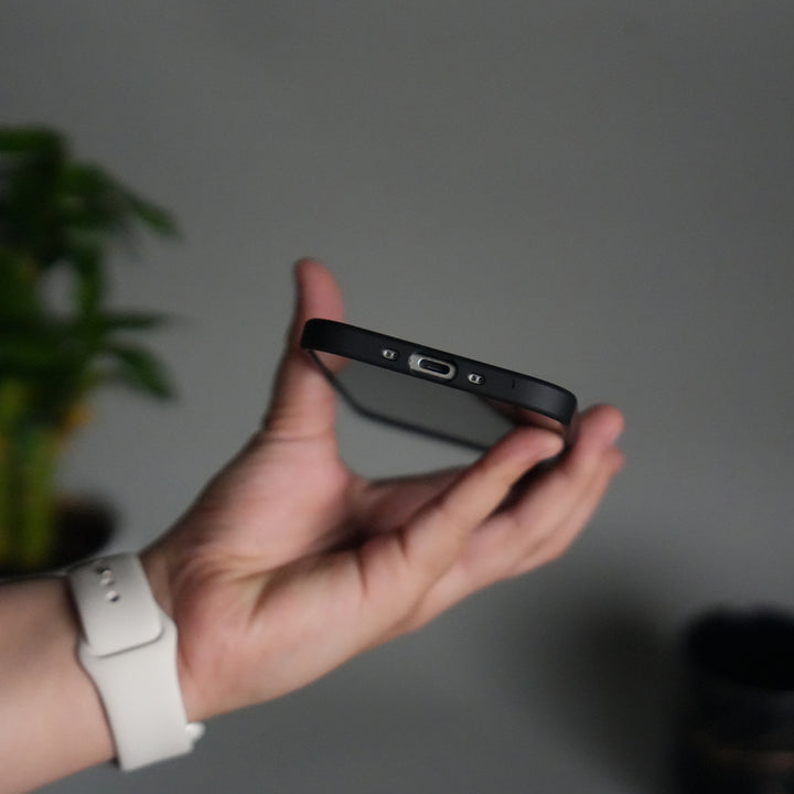 iPhone 17 Air Metal Camera Ring Carbon Fiber Design MagSafe Cover