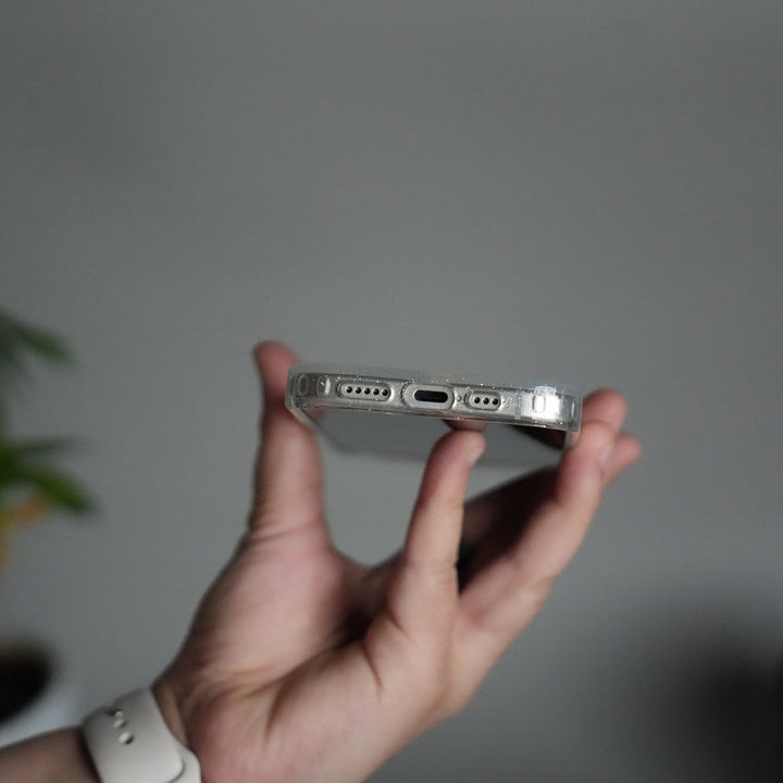 iPhone 17 Glitter MagSafe Case | Transparent Cover with Sparkle Finish & Metallic Camera Bumper