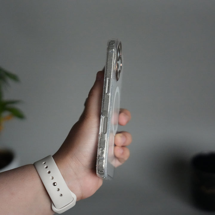 iPhone 17 Glitter MagSafe Case | Transparent Cover with Sparkle Finish & Metallic Camera Bumper