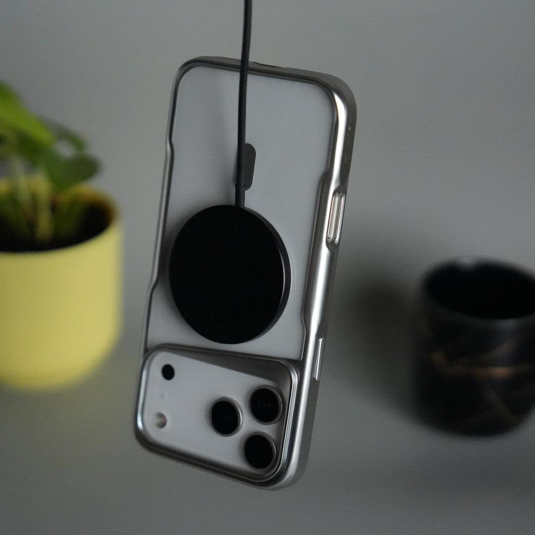 iPhone 17 Pro Electroplated Frame Transparent Magsafe Case