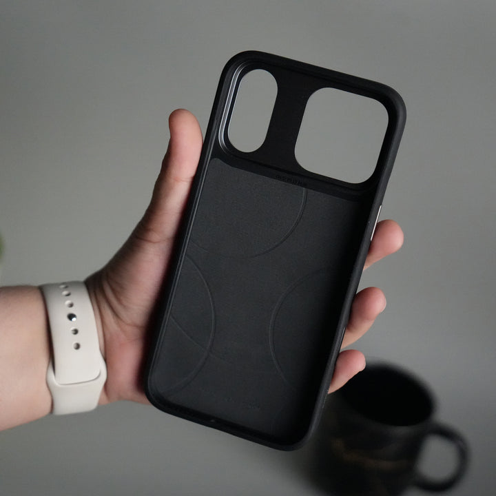 iPhone 17 Pro GeoMaze Pattern Leather Case | Premium Luxury Back Cover with Metal Camera Frame