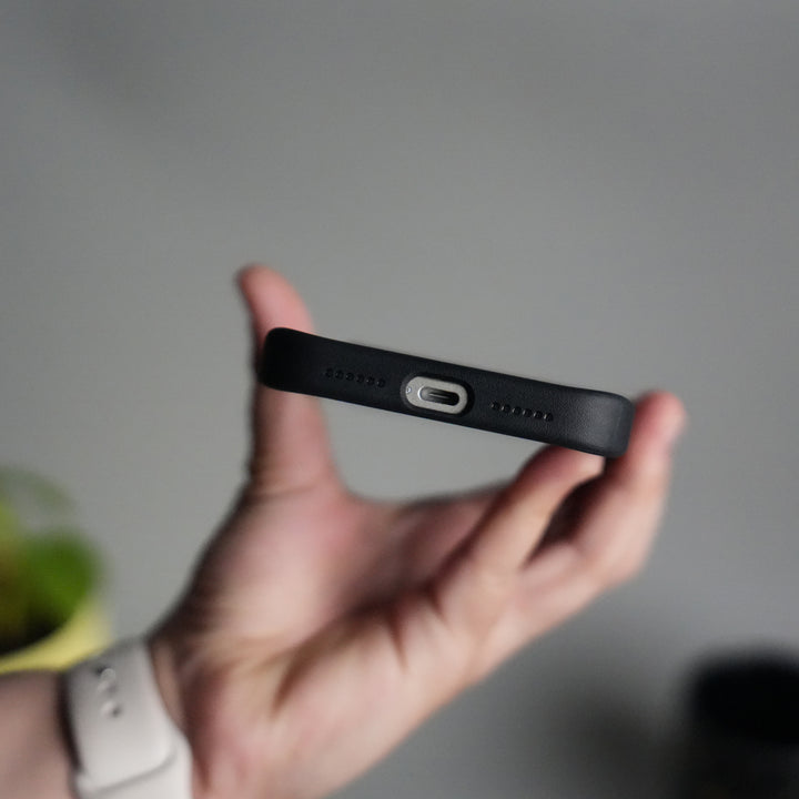 iPhone 17 Pro GeoMaze Pattern Leather Case | Premium Luxury Back Cover with Metal Camera Frame