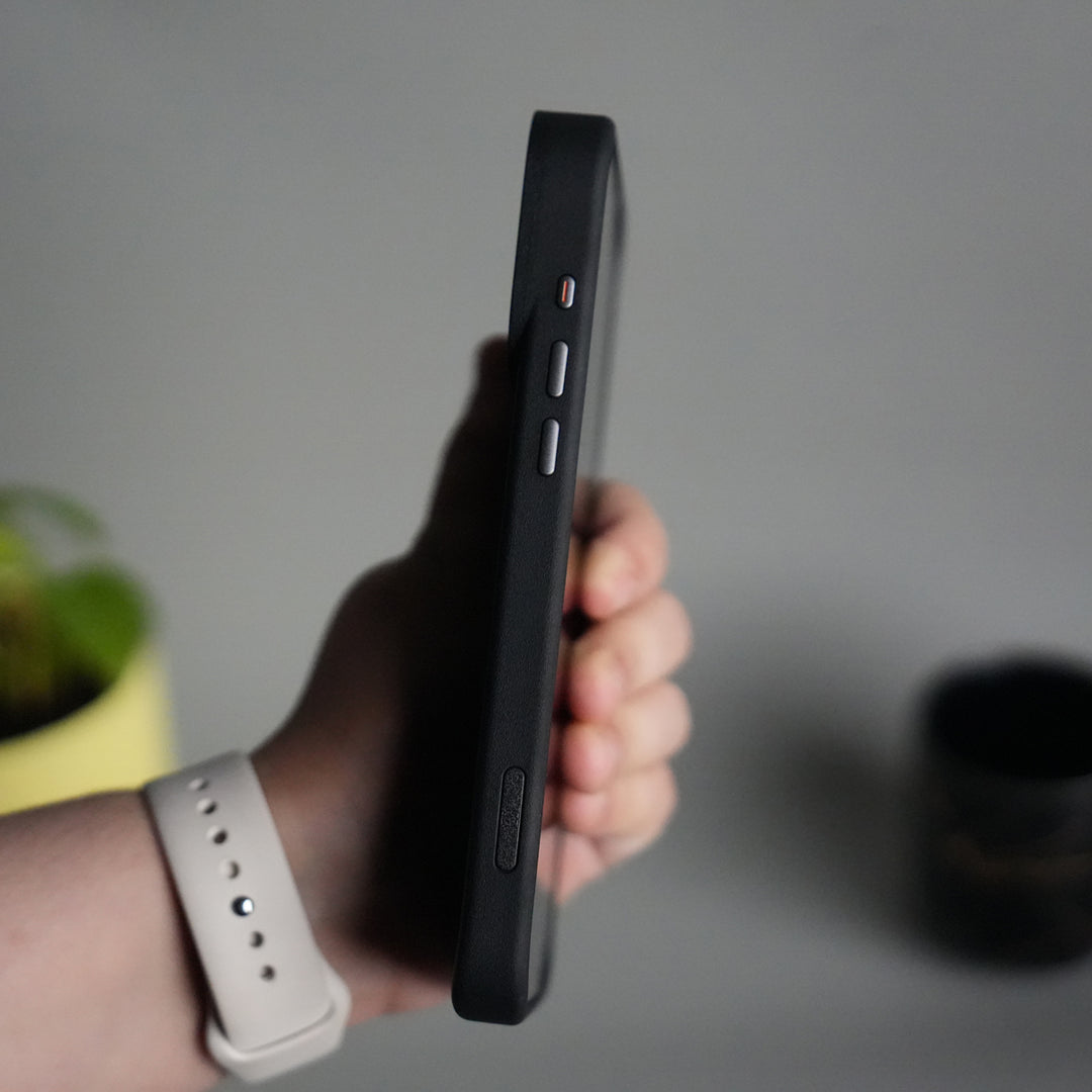 iPhone 17 Pro GeoMaze Pattern Leather Case | Premium Luxury Back Cover with Metal Camera Frame