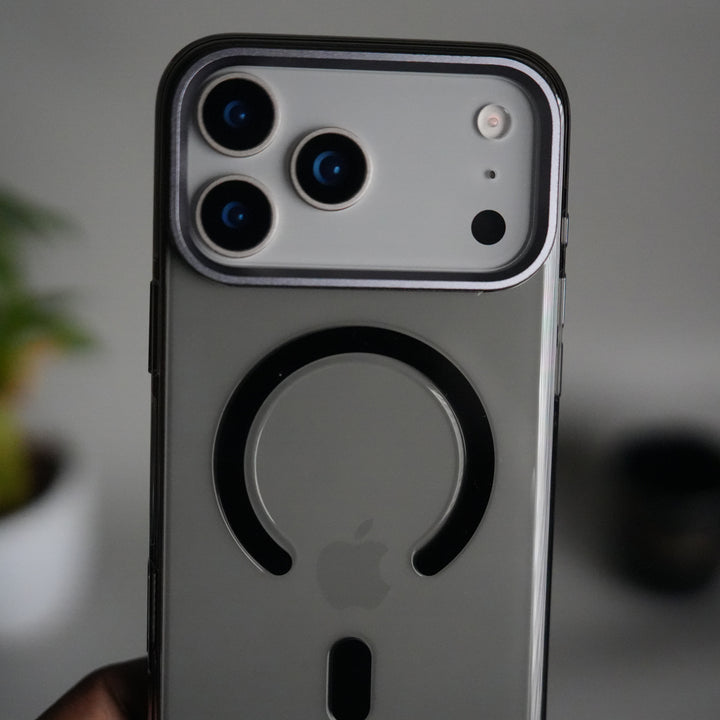 iPhone 17 Pro Hard Crystal Transparent MagSafe Case | Anti-Yellow Clear Back Cover with Metal Camera Bump