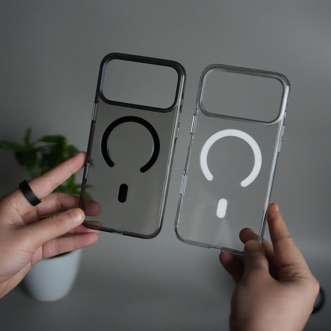 iPhone 17 Pro Hard Crystal Transparent MagSafe Case | Anti-Yellow Clear Back Cover with Metal Camera Bump