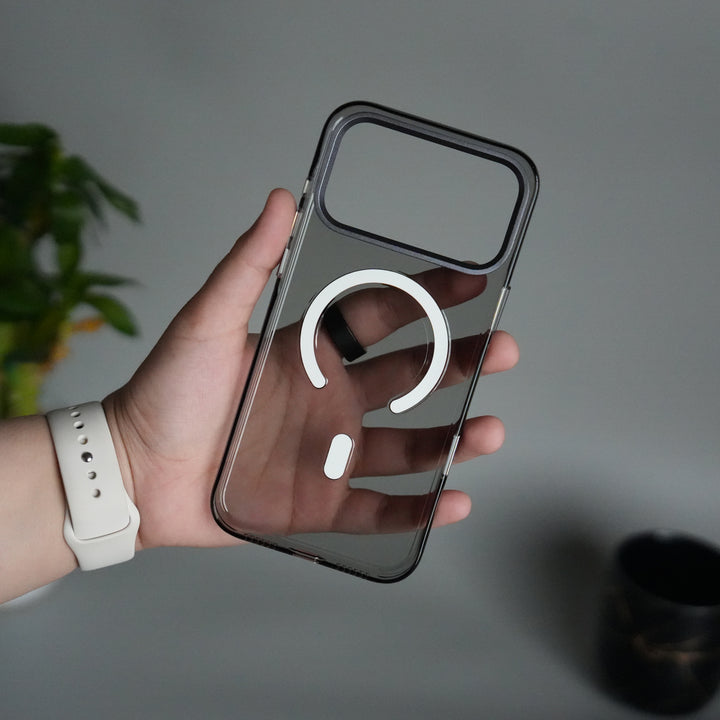 iPhone 17 Pro Hard Crystal Transparent MagSafe Case | Anti-Yellow Clear Back Cover with Metal Camera Bump