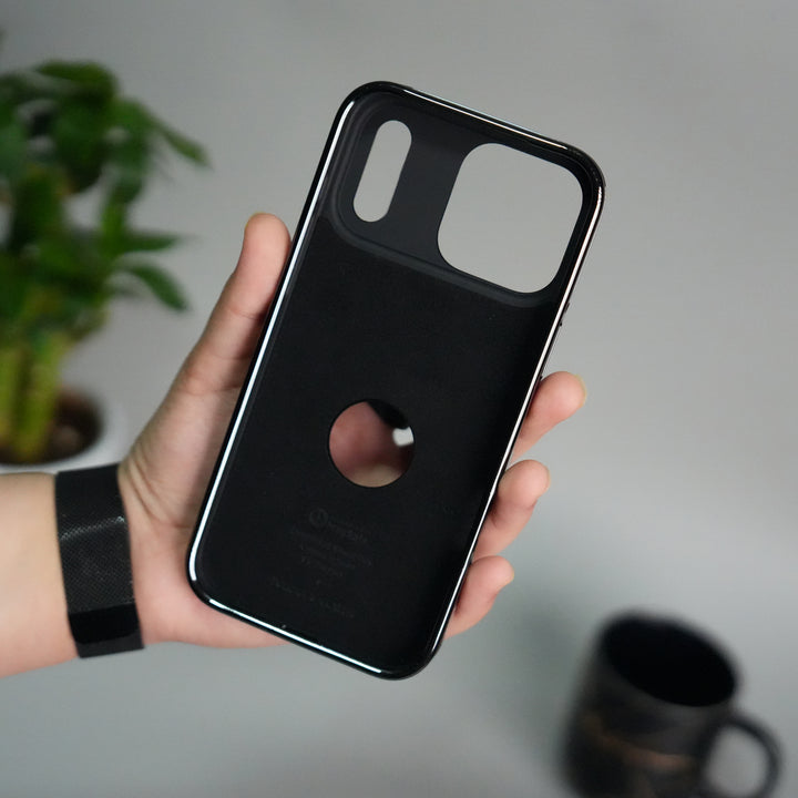 iPhone 17 Pro Leather Case