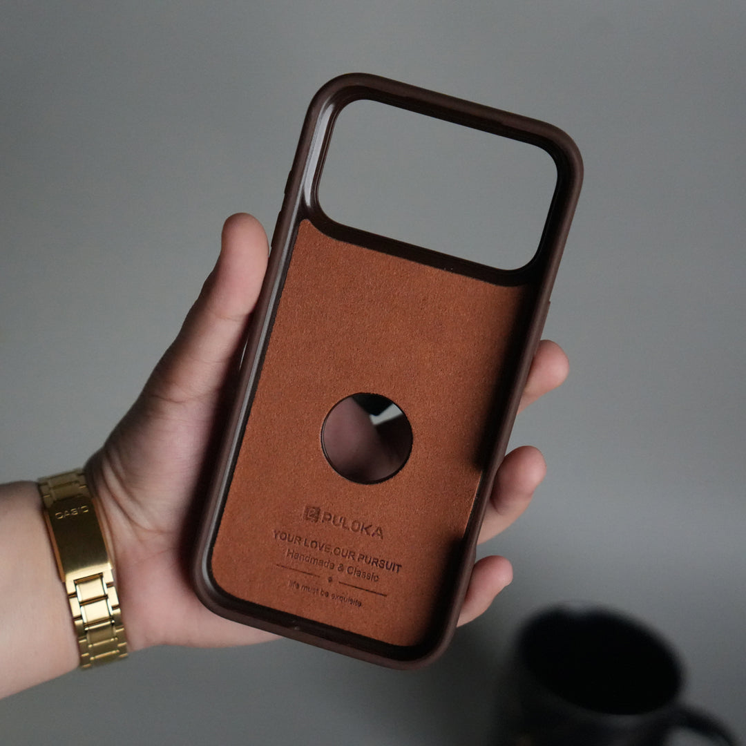 iPhone 17 Pro Leather Case | Classic Middle Stitched PU Back Cover