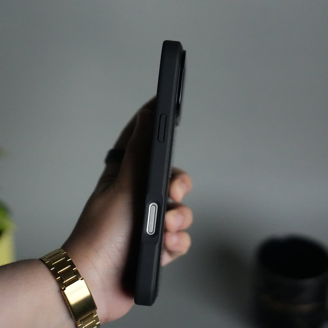 iPhone 17 Pro Leather Case | Classic Middle Stitched PU Back Cover