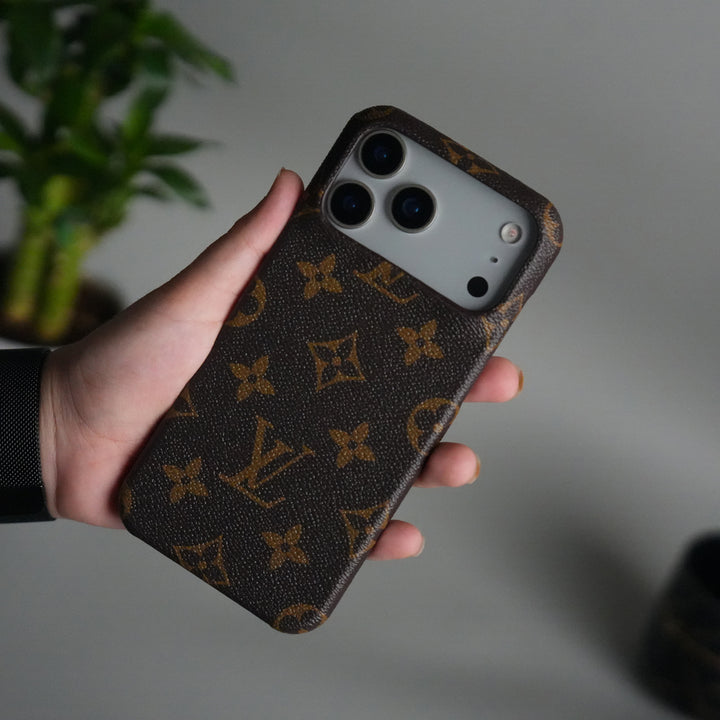 iPhone 17 Pro Luxury Brand Leather Case Cover (Dark Brown)