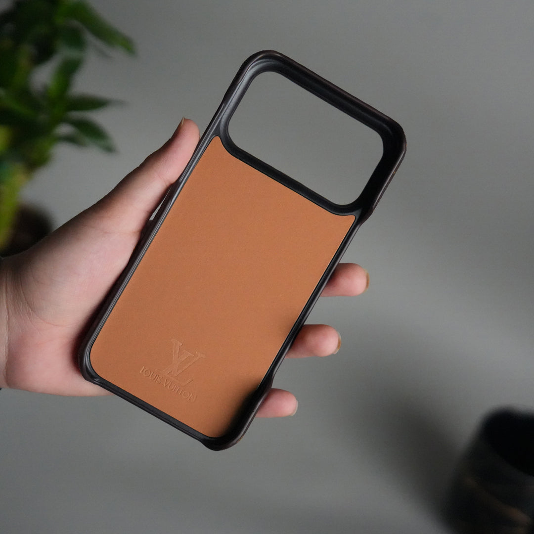 iPhone 17 Pro Luxury Brand Leather Case Cover (Dark Brown)