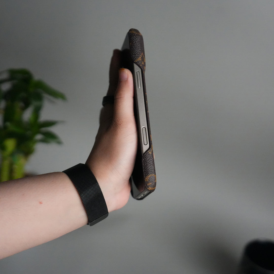 iPhone 17 Pro Luxury Brand Leather Case Cover (Dark Brown)