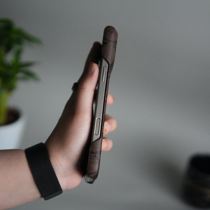 iPhone 17 Pro Luxury CC Brand PU Leather Design Case Cover