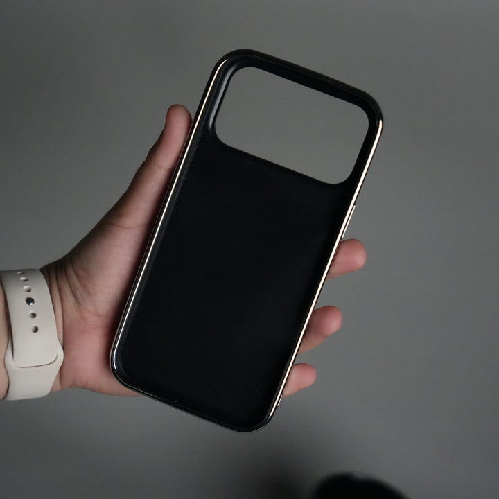 iPhone 17 Pro Luxury Diamond Case Cover