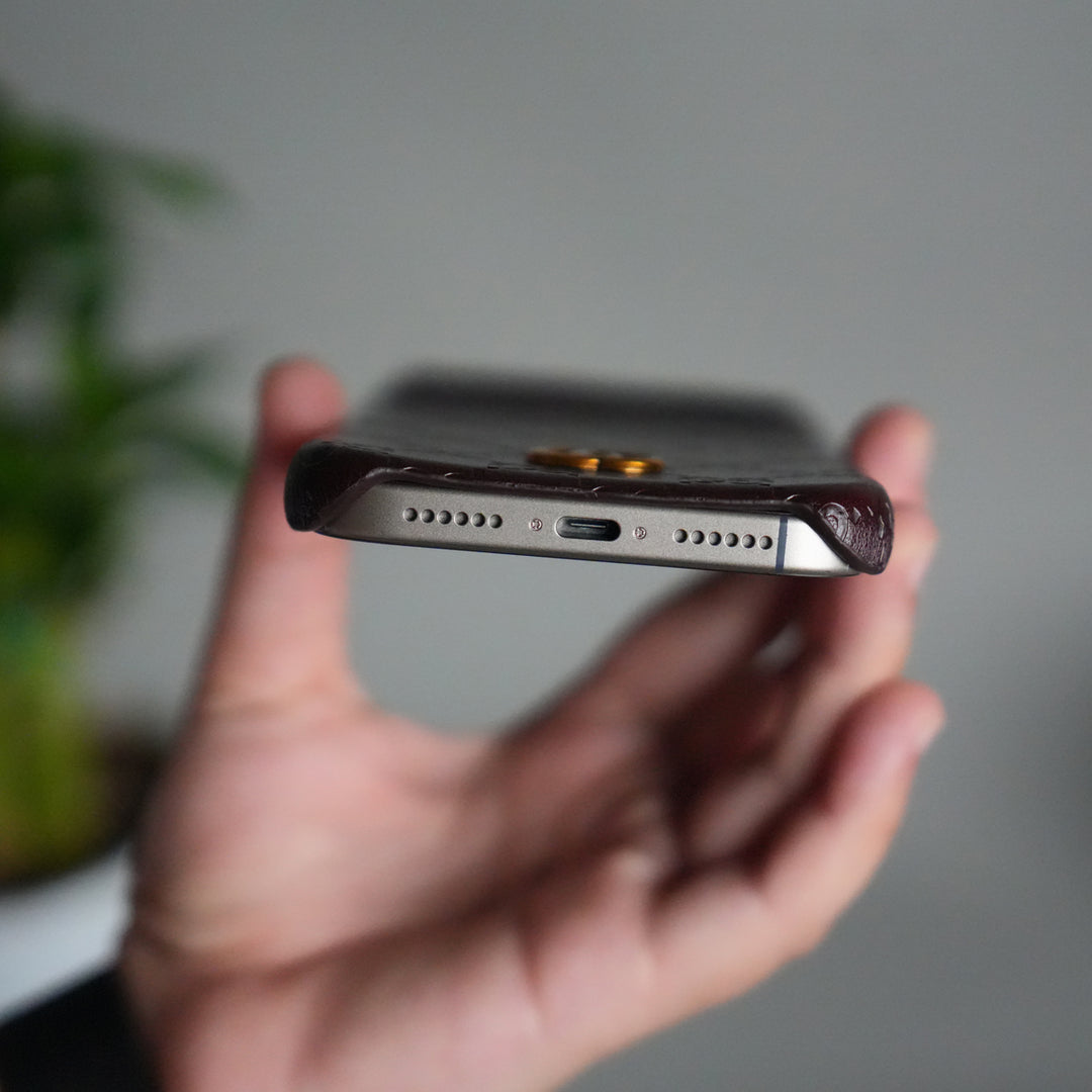 iPhone 17 Pro Luxury GG Fashion Leather Brand Case Cover