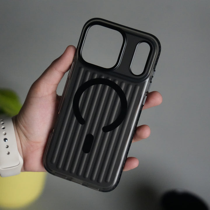 iPhone 17 Pro MagSafe Suitcase Design Case | Shiny Texture Back Cover