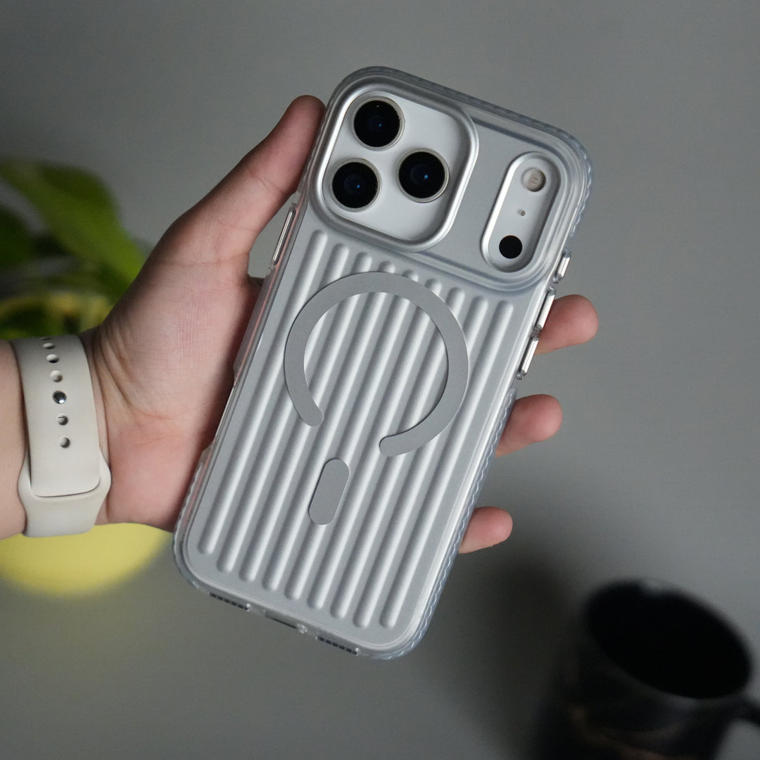 iPhone 17 Pro MagSafe Suitcase Design Case | Shiny Texture Back Cover