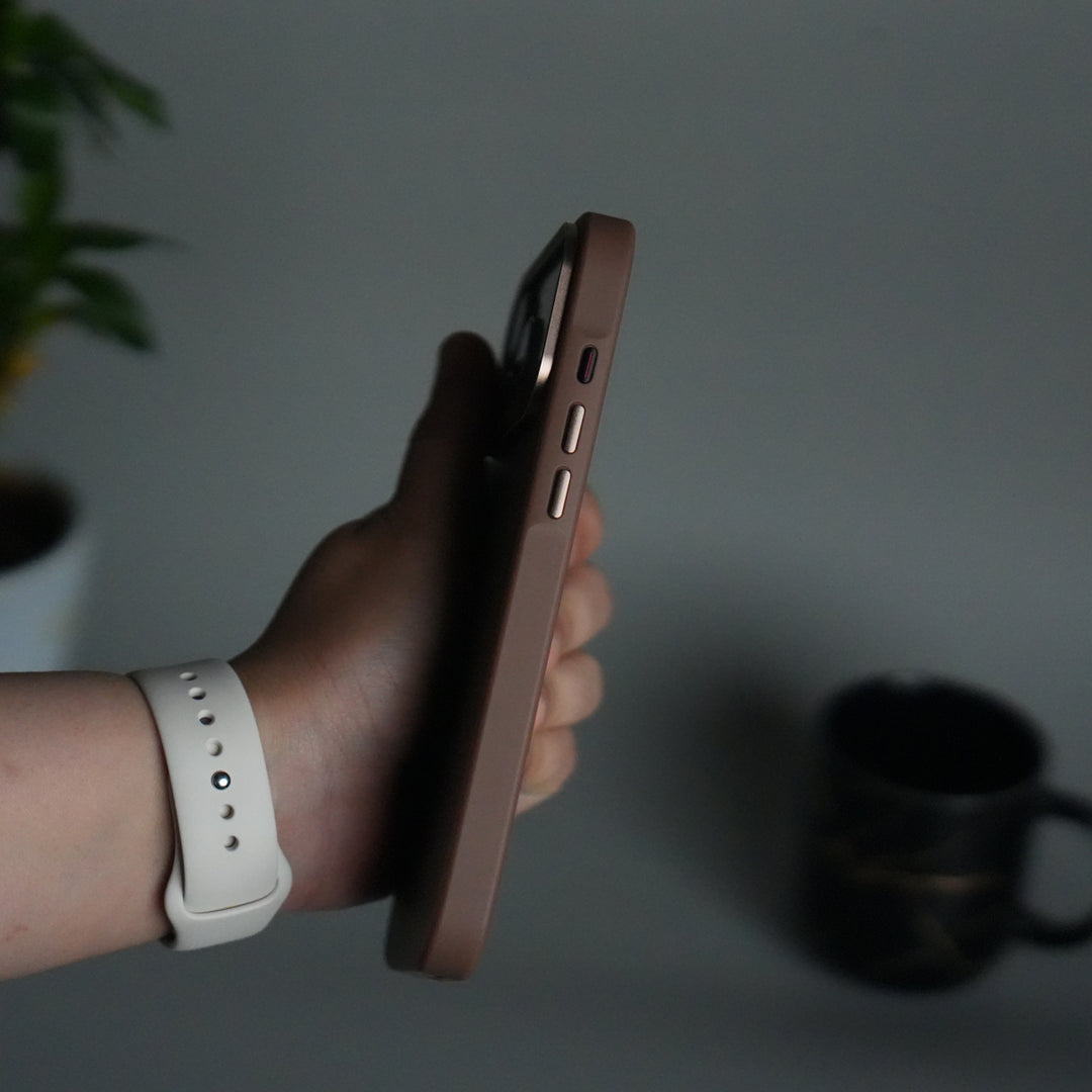 iPhone 17 Pro Metal Camera Ring Carbon Fiber Design MagSafe Cover