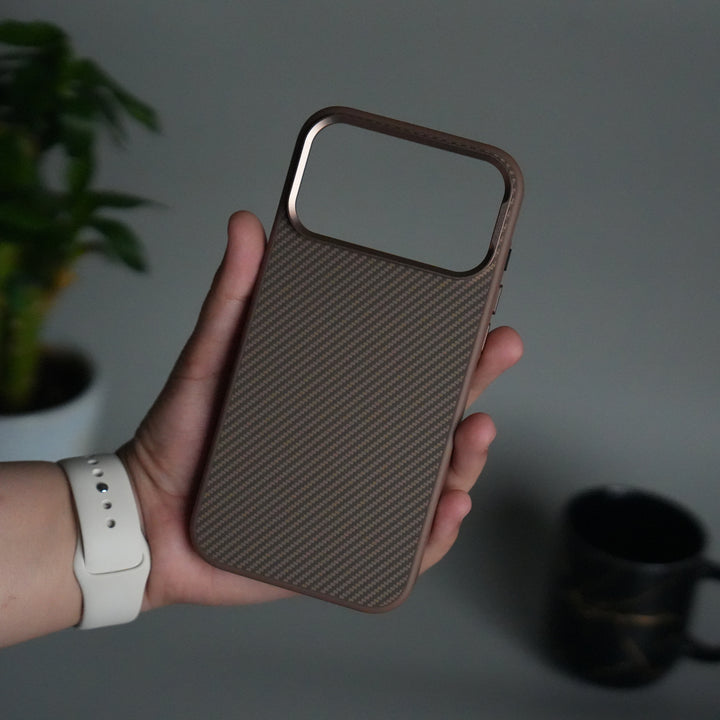 iPhone 17 Pro Metal Camera Ring Carbon Fiber Design MagSafe Cover