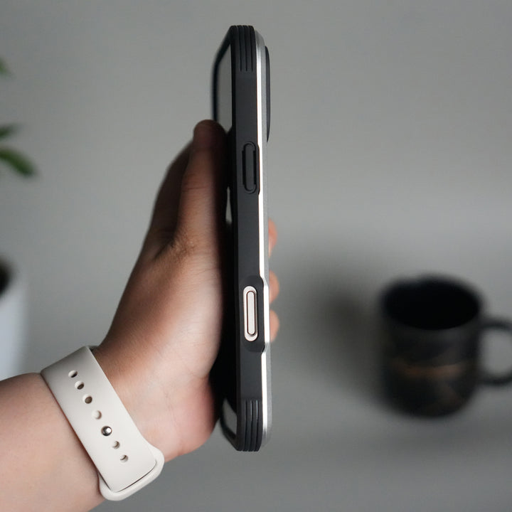 iPhone 17 Pro Transparent MagSafe Bumper Case | Metal Frame Shockproof Cover | Slim Crystal Clear Back