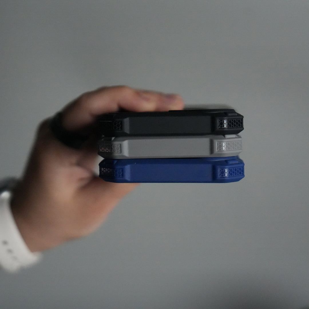 iPhone 17 – Rugged Armor MagSafe Case with Metal Kickstand