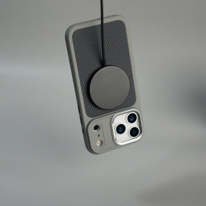 iPhone 17 Series Carbon Fiber Design MagSafe Cover