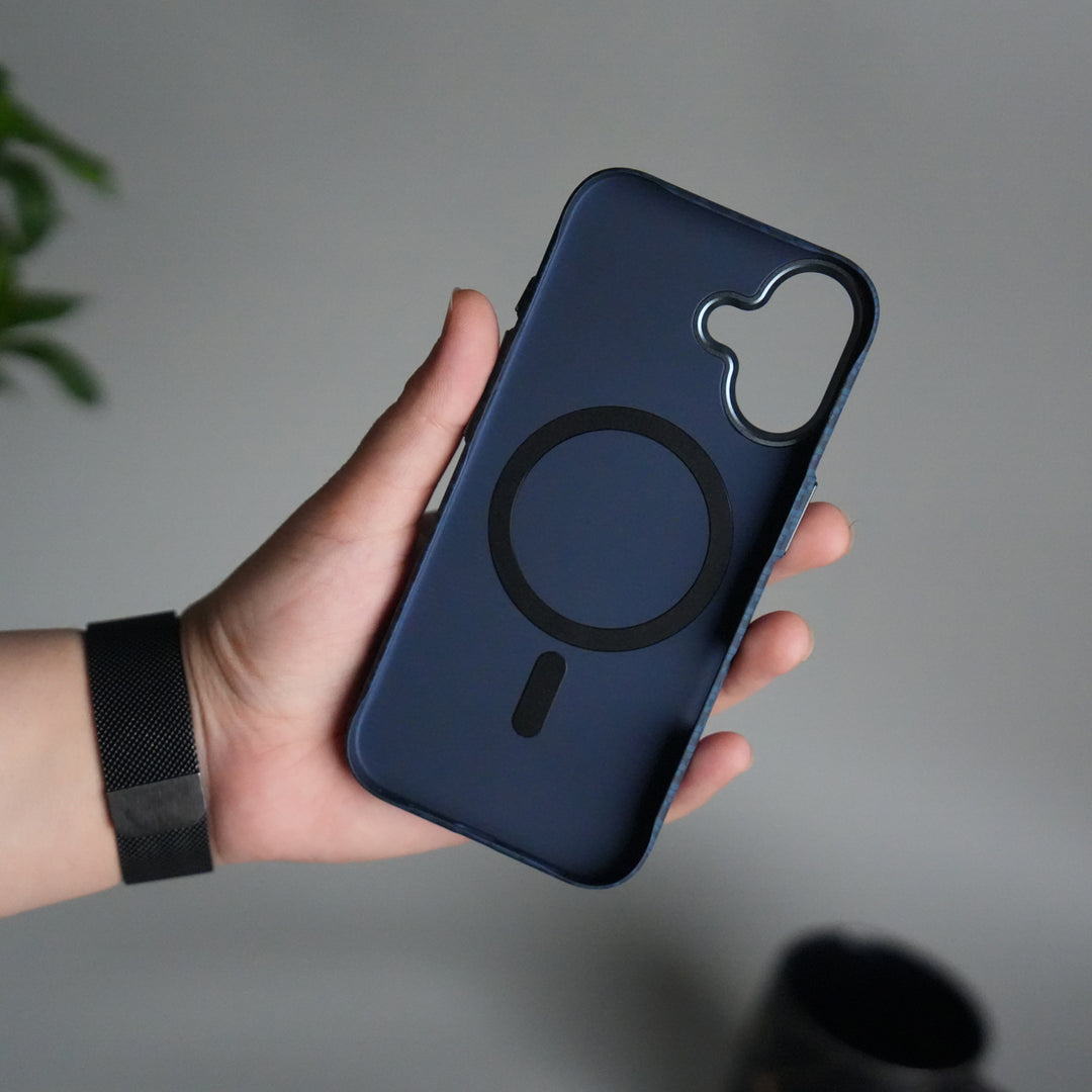 iPhone 17 Series Houndstooth Pattern Case | Slim Hard Back Cover | Matte Finish Protective Case with MagSafe