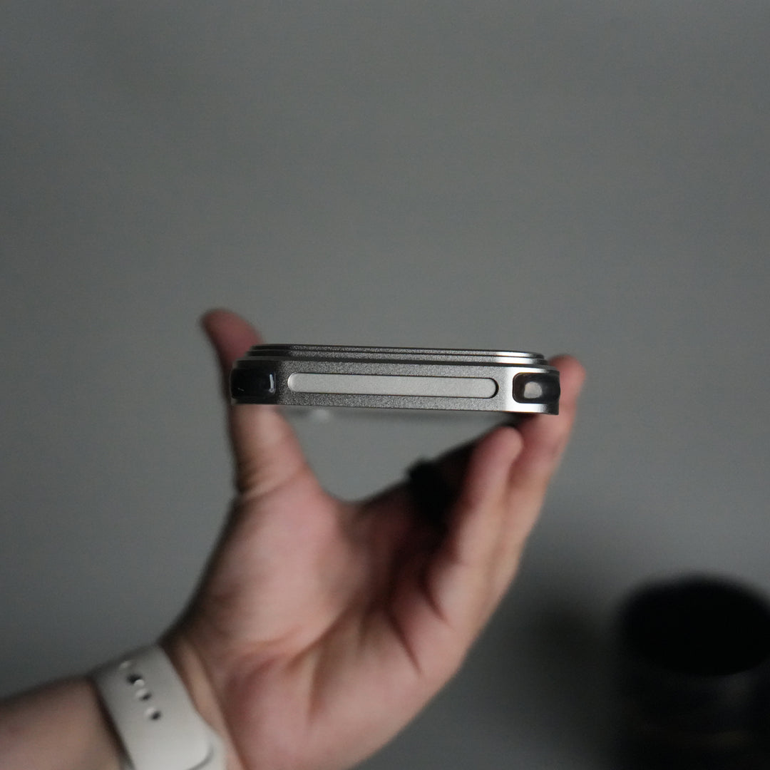 iPhone 17 Series Kevlar Fiber Texture Frameless Metal Kickstand Case