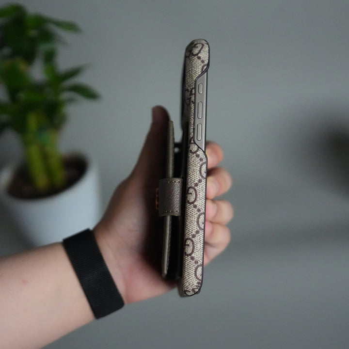 iPhone 17 Series Luxury GG Wallet Case Cover