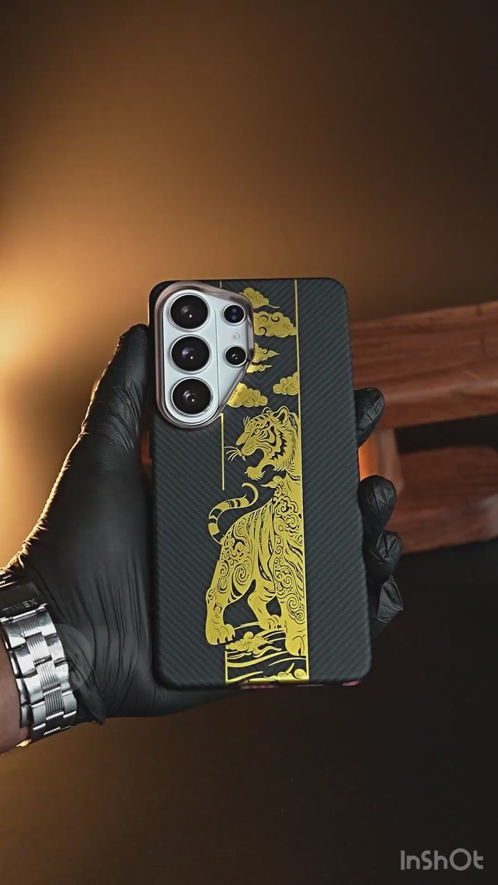 Galaxy Ultra Series Royal Gold Tiger Edition Magsafe Case