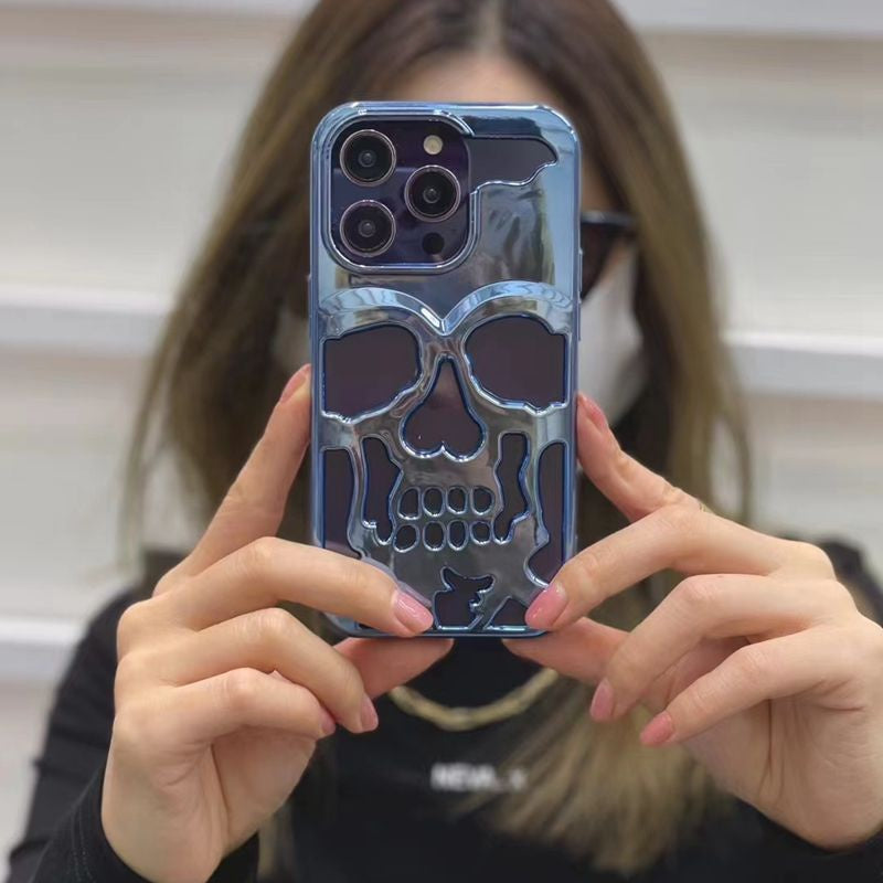 Cool Skull Design iPhone Cover